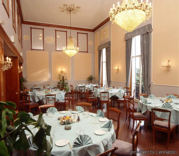 Hotel Regina Olga Lake Como المطعم الصورة