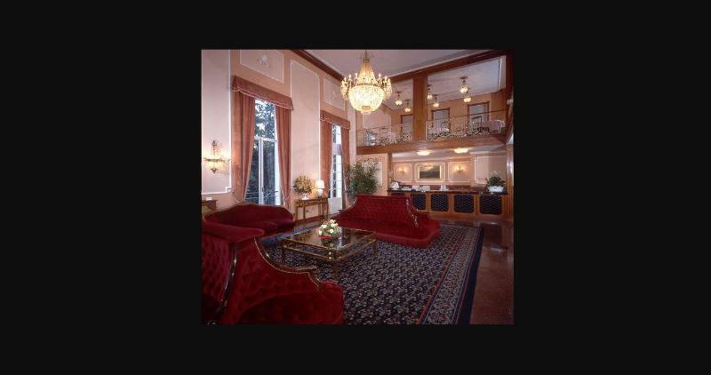 Hotel Regina Olga Lake Como المظهر الخارجي الصورة